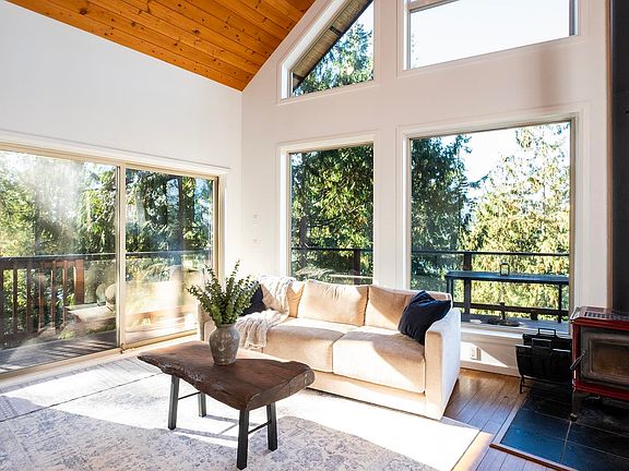 4th image of 6855 Seaview Rd