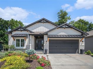 1924 Cemco Dr, Liberty, MO 64068