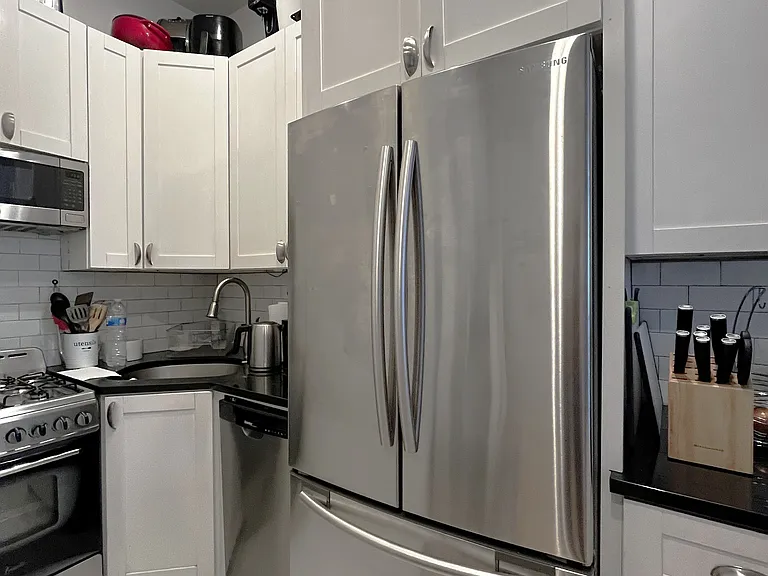 103 W 74th St #3 — Photo 3