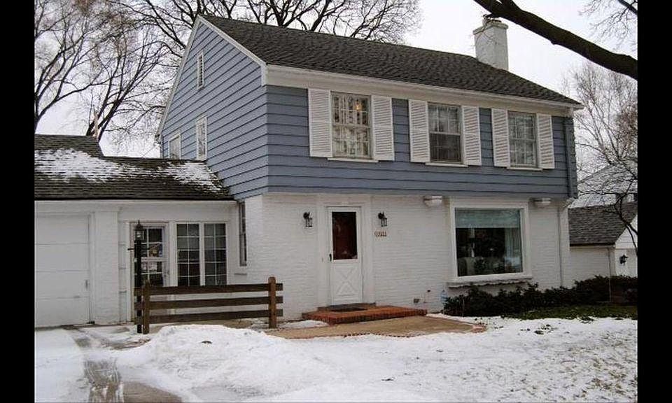 1st image of 10421 W Hillside Ave