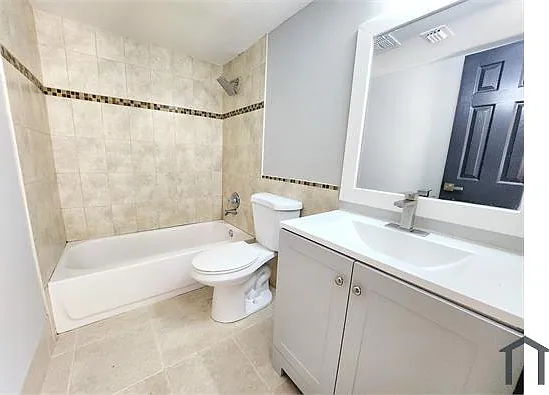 191 SW 15th St #101 — Photo 10