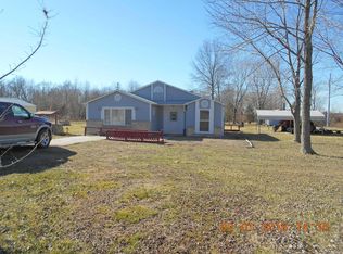 1199 Pershing Rd, West Frankfort, IL 62896