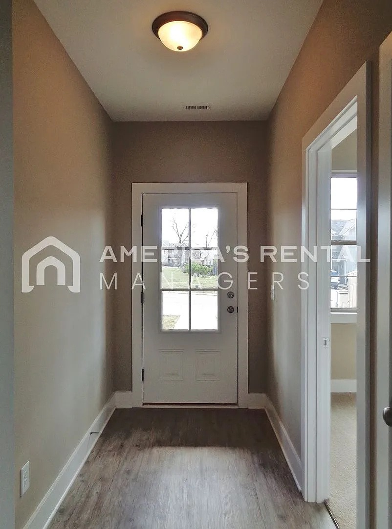 Townhome For Rent in Calera, AL - Available to View with 48 Hour Notice — Photo 2