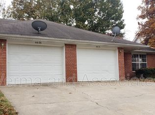 44 Holly Dr #B, Bentonville, AR 72712