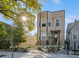 4723 W Dickens Ave, Chicago, IL 60639