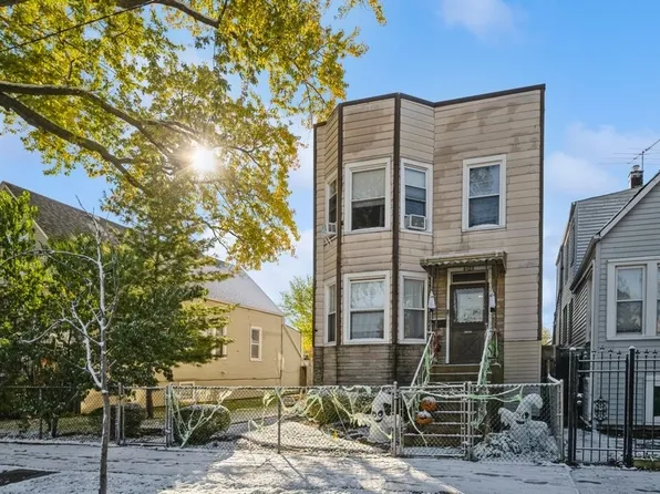 4723 W Dickens Ave, Chicago, IL 60639