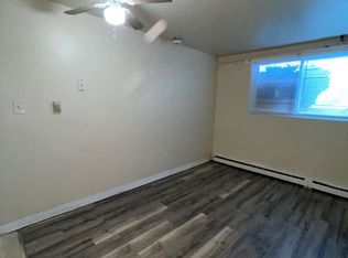 2320 Gabriel Ave APT 5, Zion, IL 60099