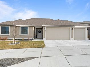 650 Belmont Blvd, West Richland, WA 99353