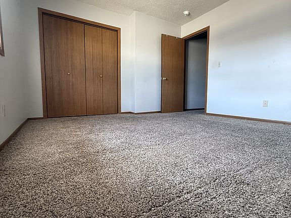 4th image of 2365 University Ave #13