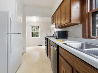 709 Walnut St #0, Cedar Falls, IA 50613