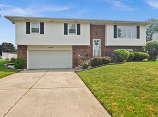 1500 W 99th Pl, Crown Point, IN 46307