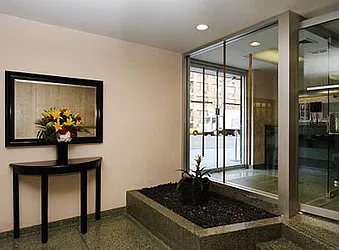 Rented by Metropolis Real Estate of Manhattan