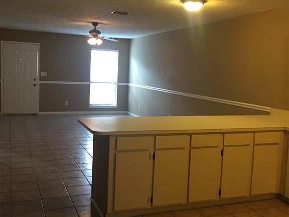 5th image of 709 Florida Ave APT B