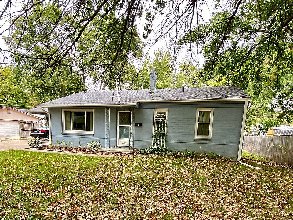 1st image of 1042 Mayfield Ave