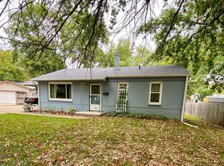 1042 Mayfield Ave, Omaha, NE 68132