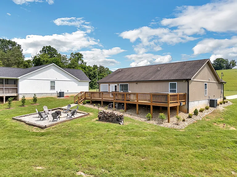 156 Hickory Valley Rd — Photo 45