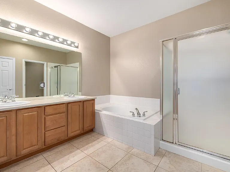 16605 E Auburn Hills Dr — Photo 20