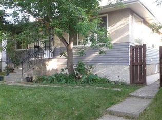 9823 69th Ave NW #1A, Edmonton, AB T6E 0S9