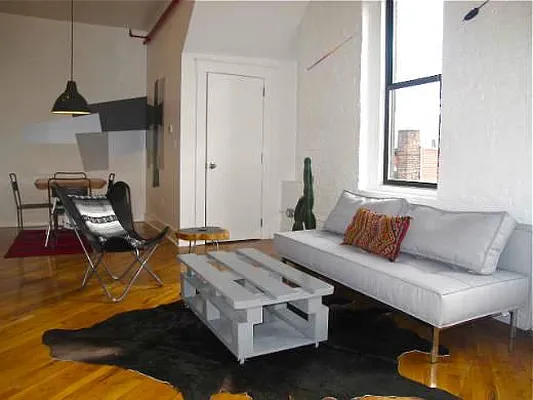 Rented by Dream Space Realty | media 25