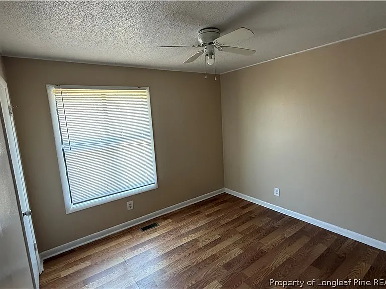 313 Nugget Ct — Photo 6
