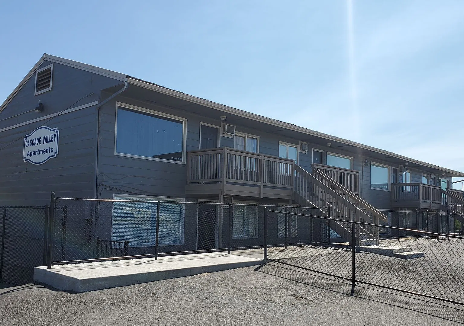 Two Months FREE with 12-month lease — Photo 1