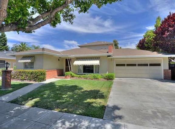 2nd image of 630 Camino Dr