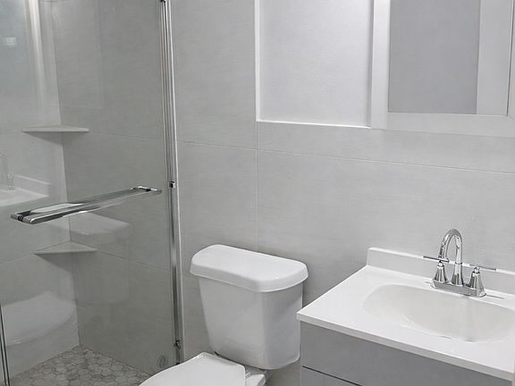 Bathroom - newly renovated!