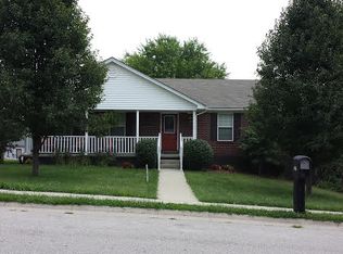 137 Fox Tail Ln, Frankfort, KY 40601