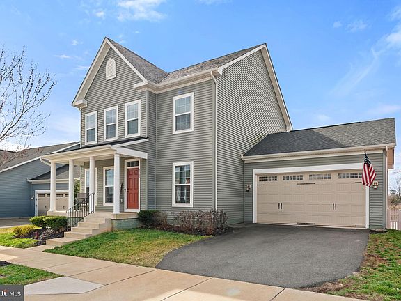 4th image of 9033 Randolph Cir