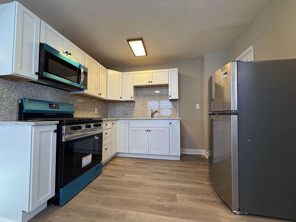 1st image of 839 Randolph Ave APT 2