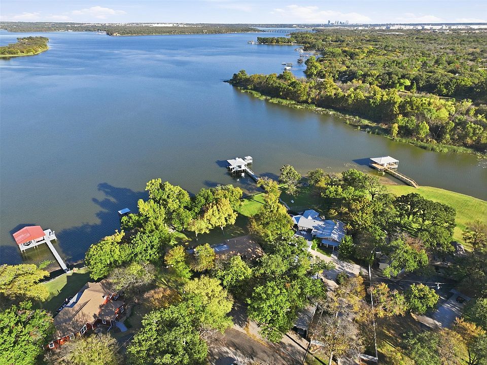 1st image of 9848 Lake Haven Cir