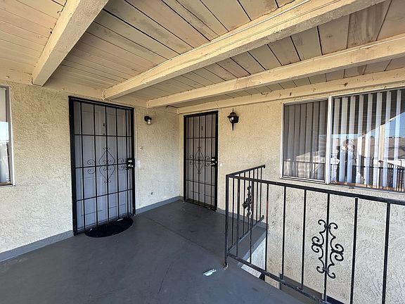 2nd image of 930 S Buena Vista St APT C