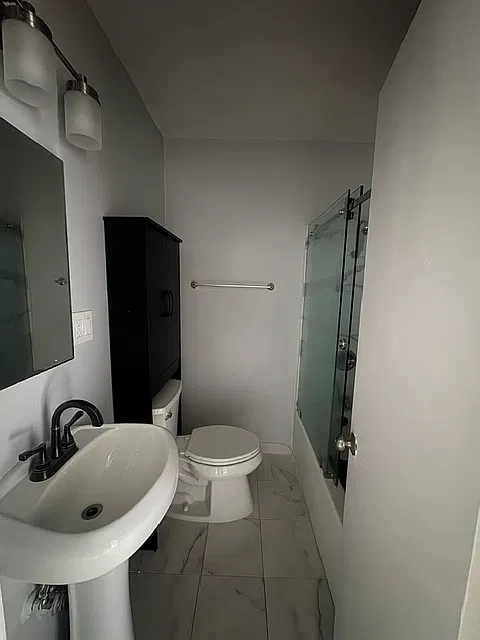 2 bed, 1.5 bath, 950 sqft, $2,595 — Photo 4