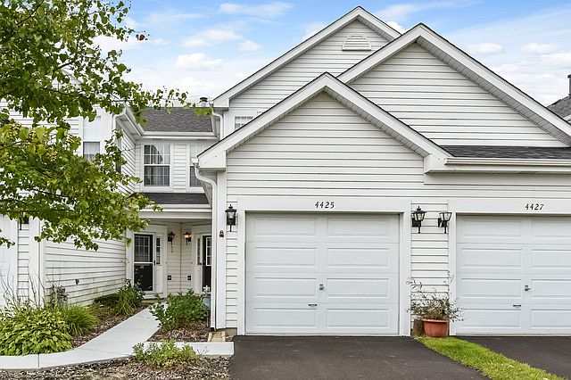 1st image of 4425 W Brownstone Way