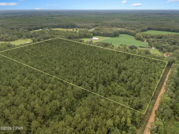 Lakeview Rd, Caryville, FL 32427