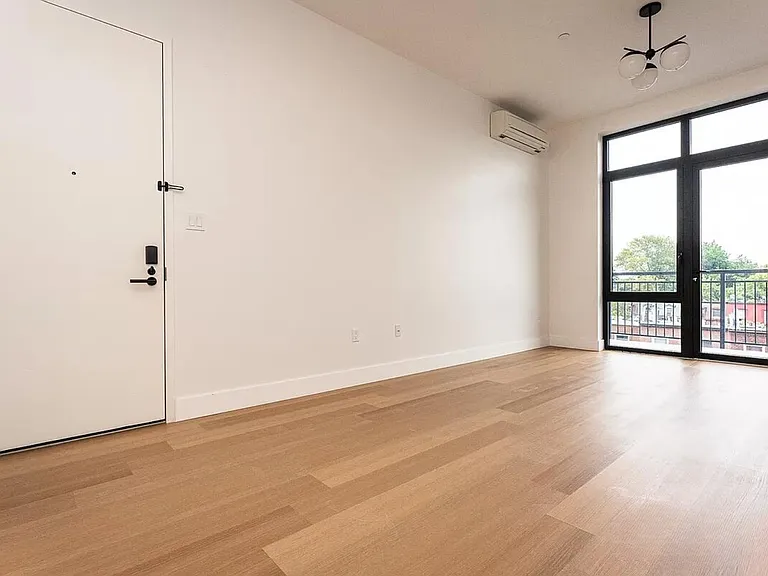 420 Gates Ave #55 — Photo 8