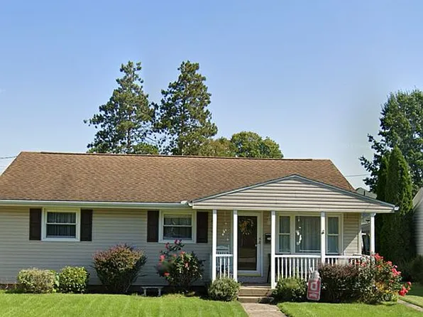 503 Cherry Ave, Williamstown, WV 26187