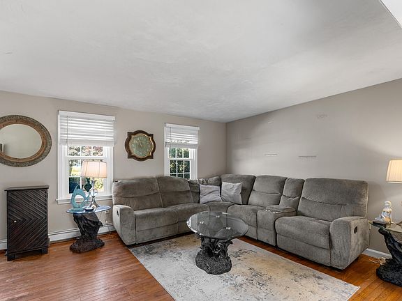 5th image of 30 Sheffield Place