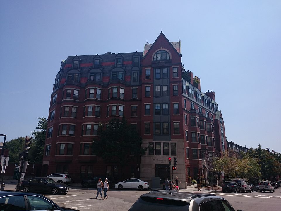 2nd image of 75 Clarendon St APT 605