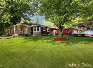 7723 Hazel Dr, Jenison, MI 49428