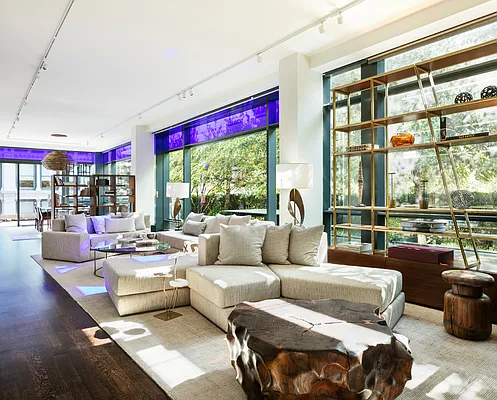 Rented by Compass | media 23