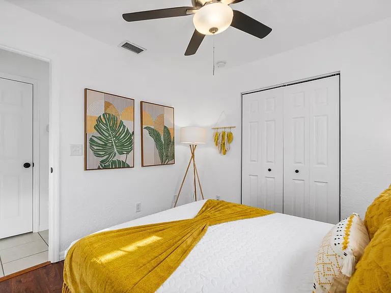 Bedroom