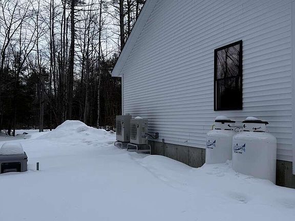 5th image of 103 Goodwin Road