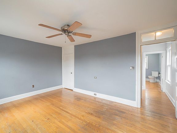 3rd image of 1713 N Lincoln St