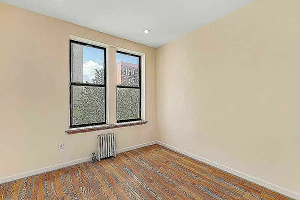 Rented by REAL New York | media 6