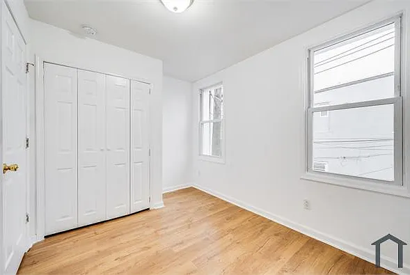 4614 Josephine St — Photo 17