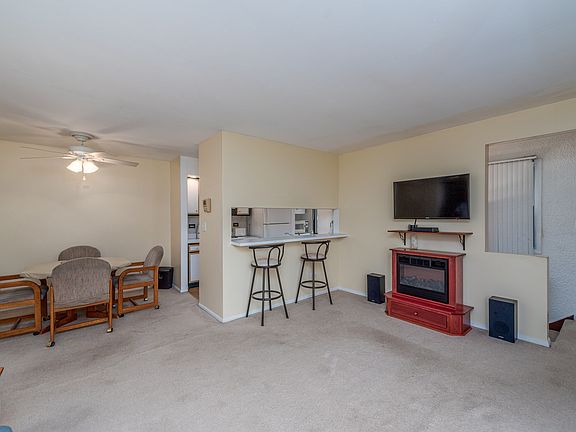 5th image of 1515 Fremont Dr Unit 1515