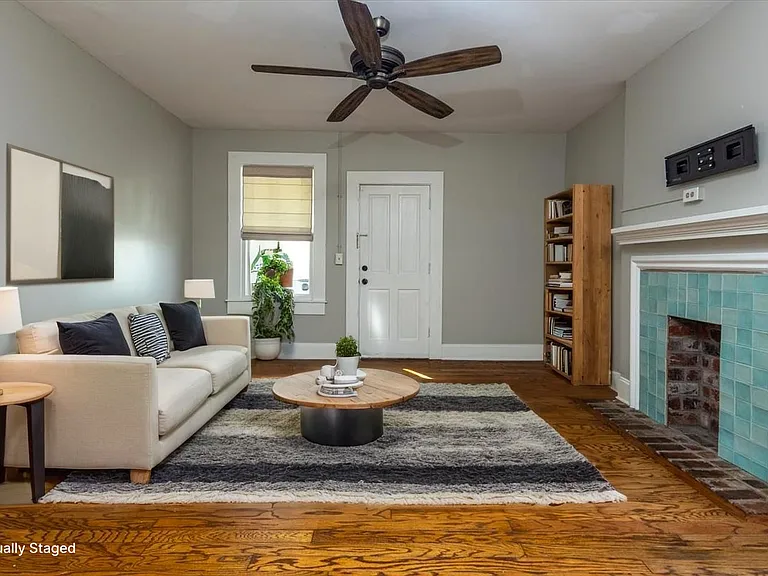 384 Mulberry St #203 — Photo 6
