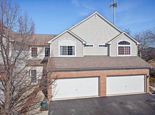 17620 S Gilbert Dr, Lockport, IL 60441