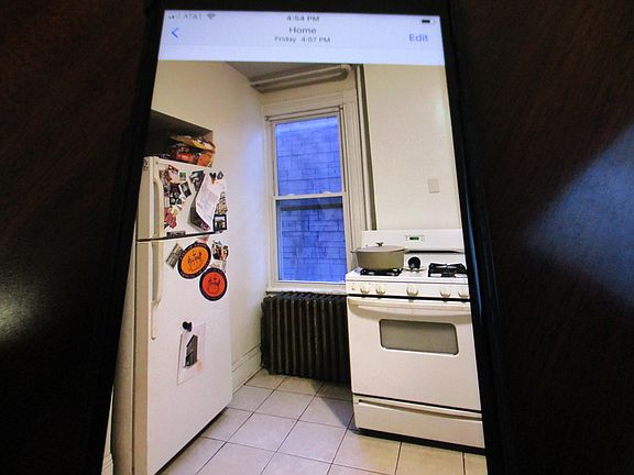 4th image of 83 Morris St #1